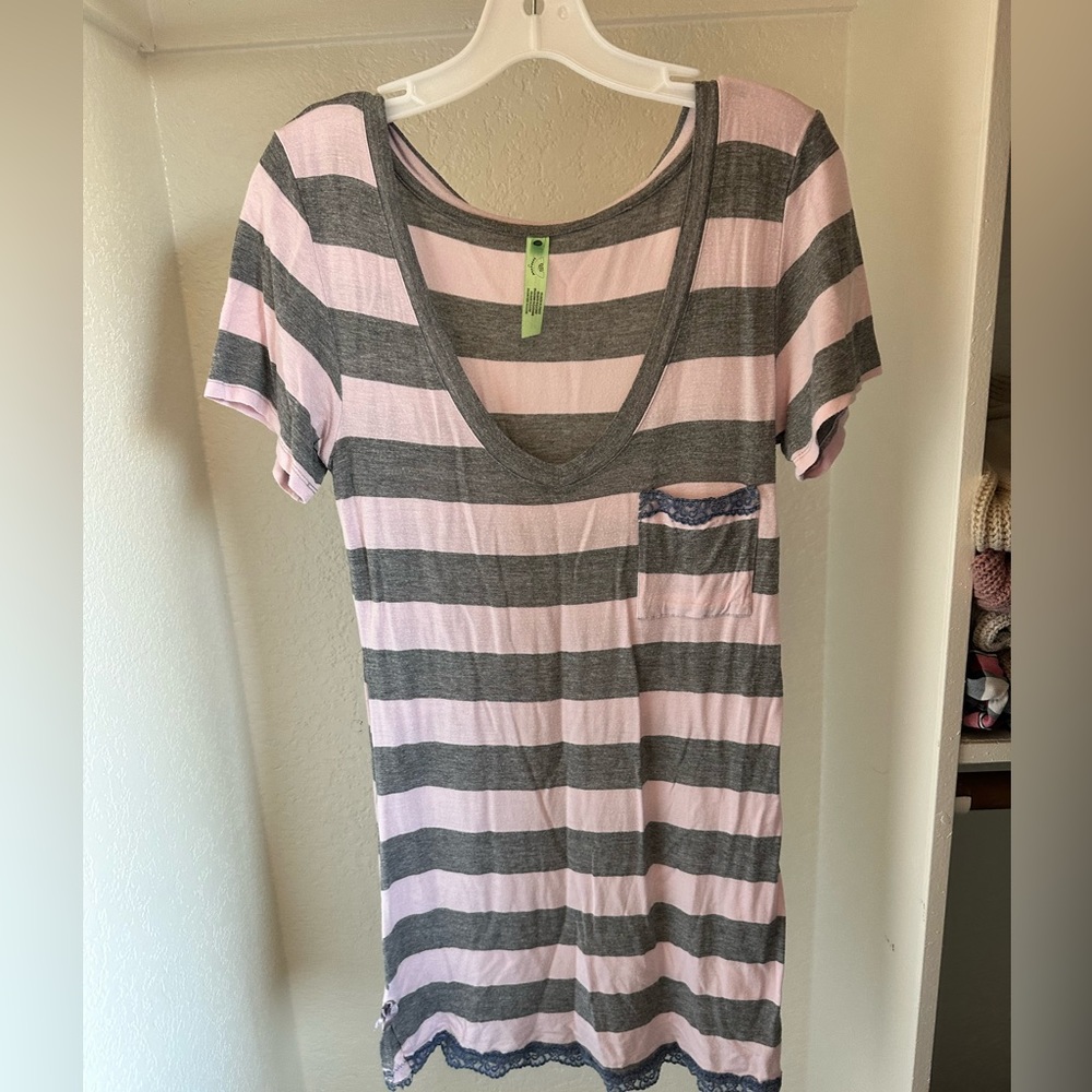 Sleep shirt